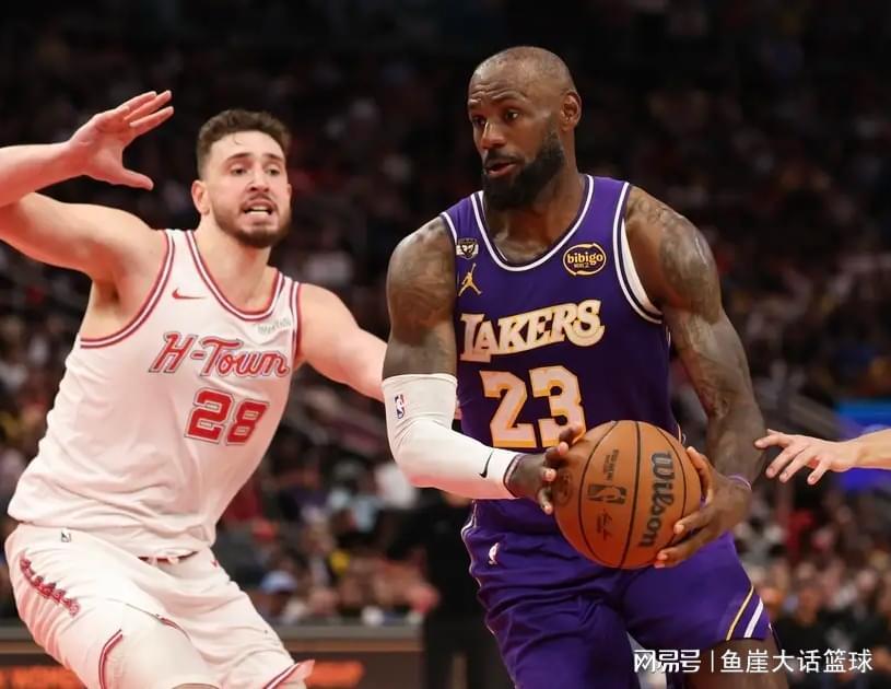 2026世界杯-湖人首轮对火箭，乌度卡谈老詹摊牌！雷迪克认清现实，两人成关键